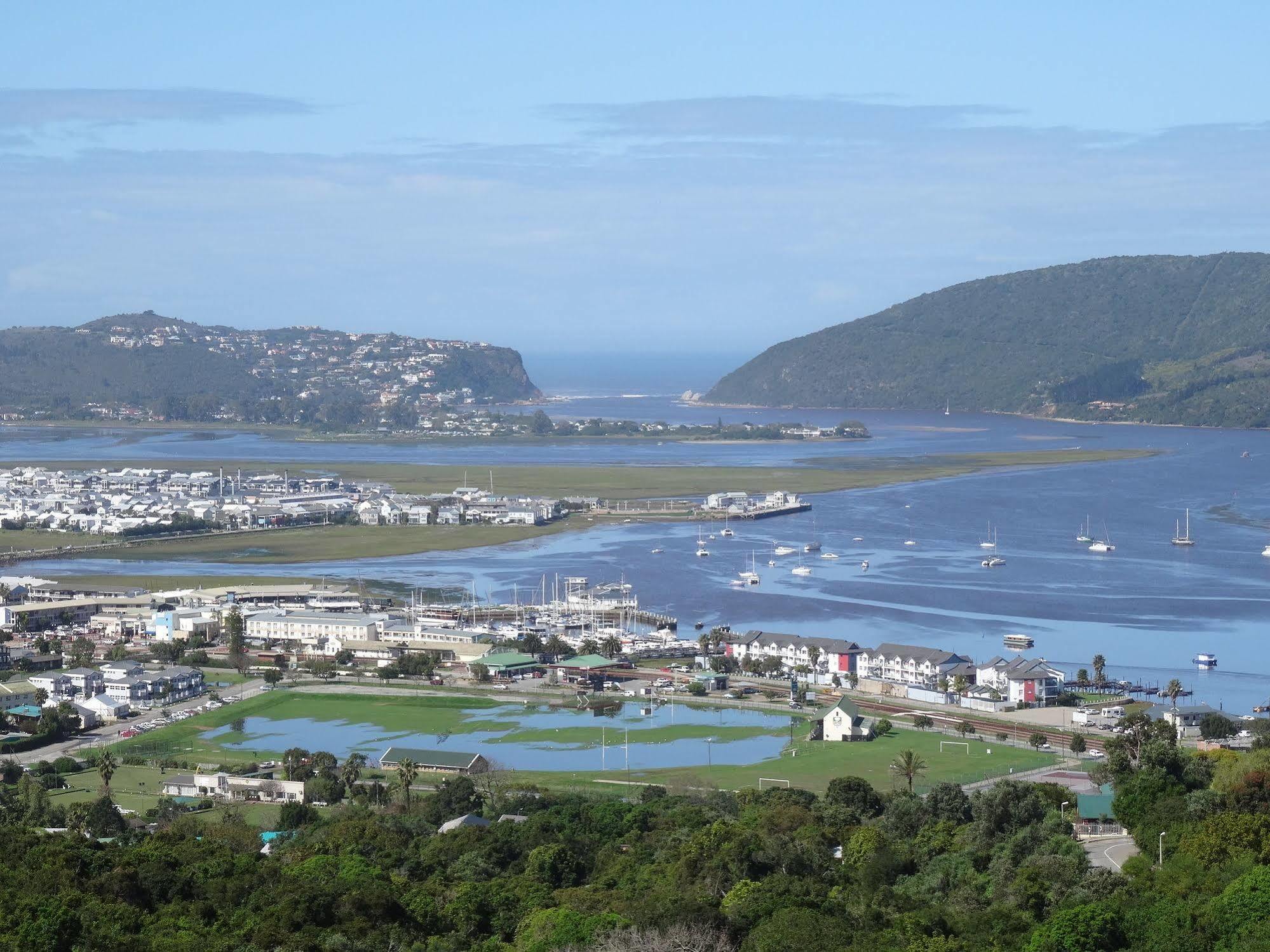 Knysnaviews Guest House エクステリア 写真